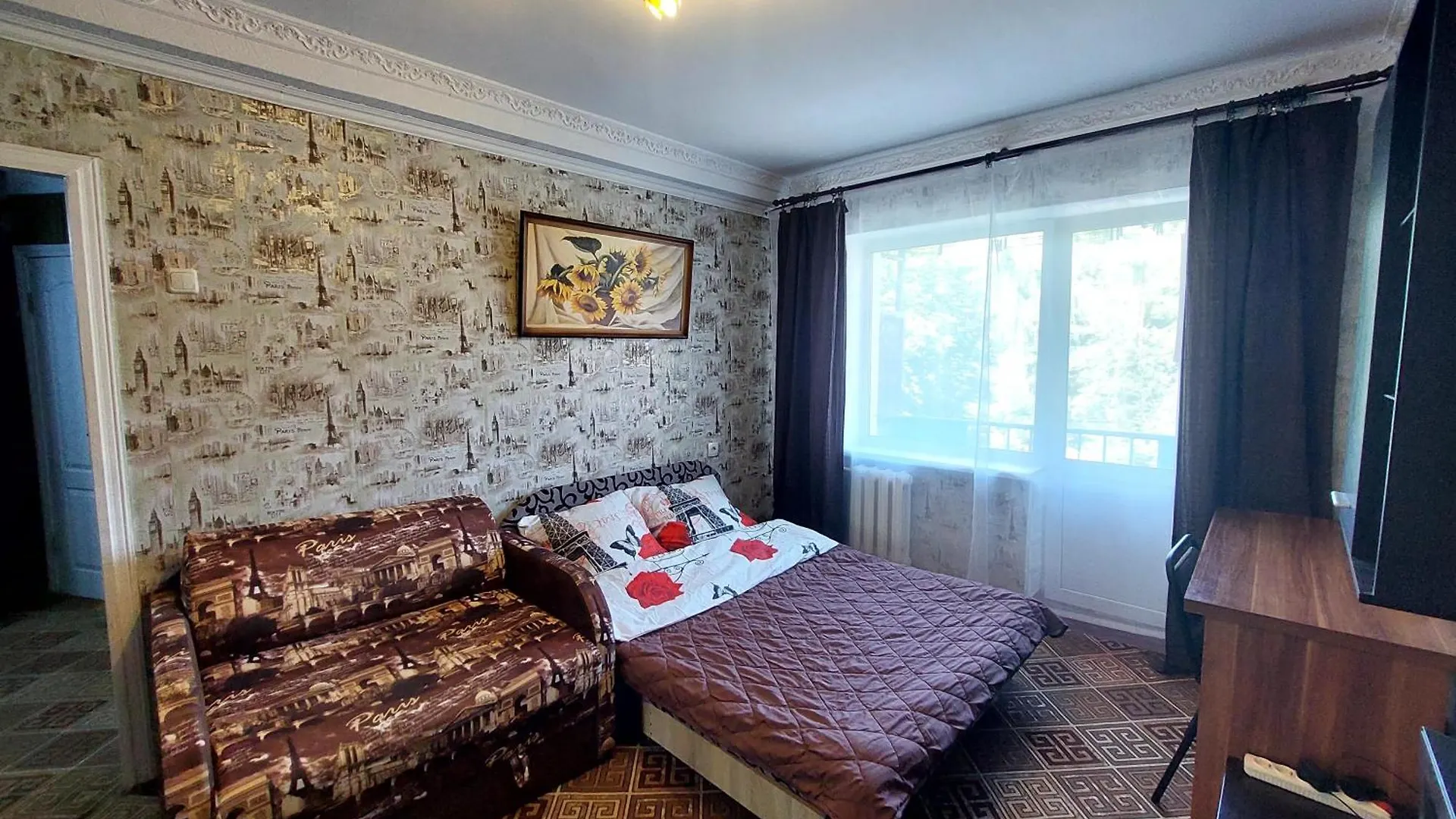2 Bedroom Apartment Metro Vasilkovskaya Kyjev